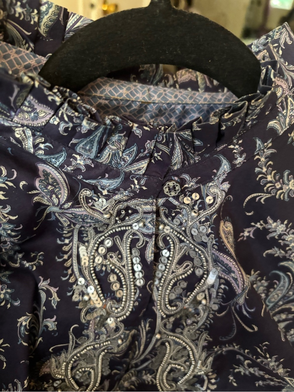 Robert Graham Navy and Blue Paisley Lined Shirt - Picture 5 of 7